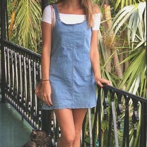 Lulus Jean mini Dress with braided straps and pockets size medium